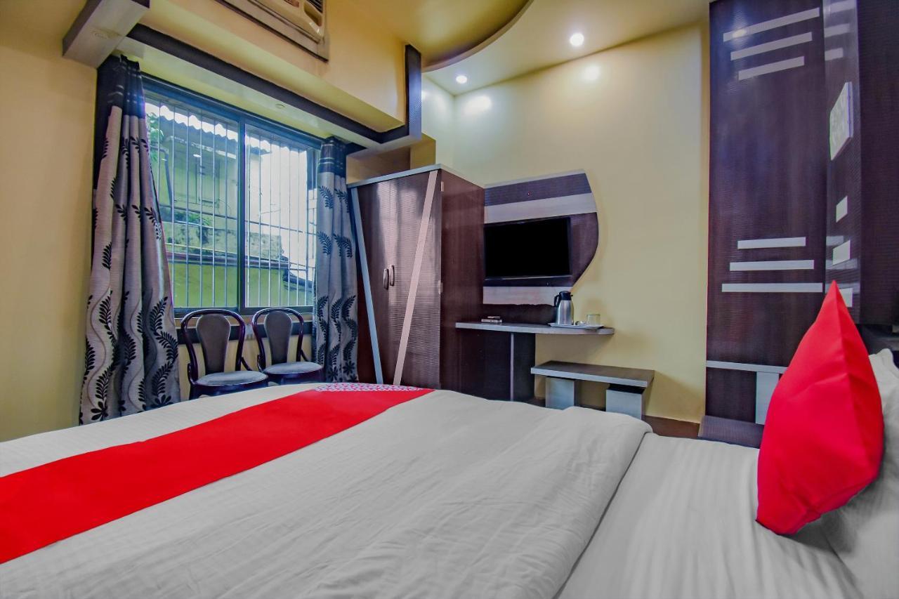 Oyo 1851 Hotel Sefali Deluxe Калькутта Экстерьер фото